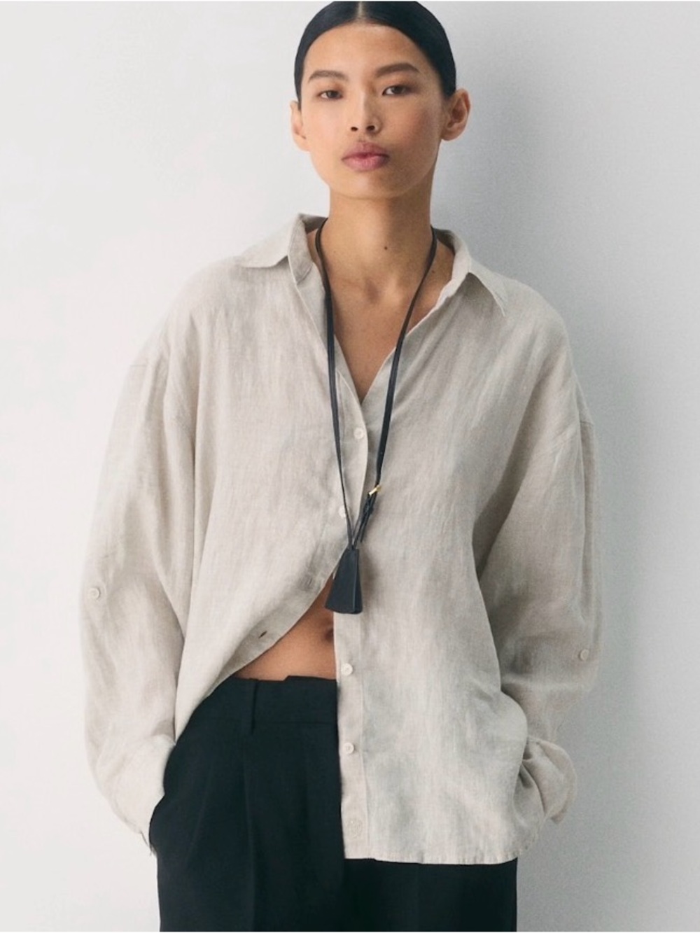 Aritzia Babaton archive linen button up shirt